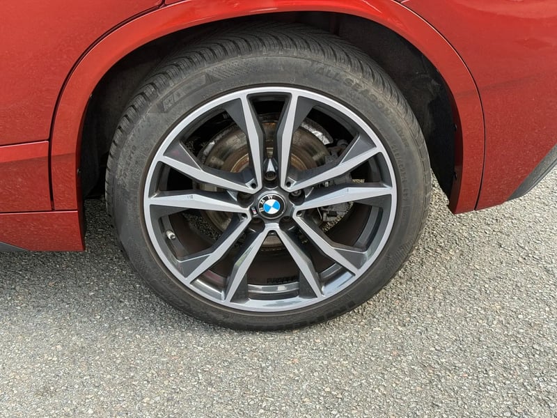 Photo de la voiture BMW X2 F39 xDrive 25e 220 ch BVA6 M Sport