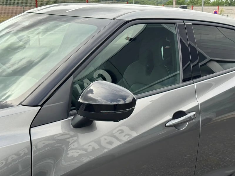 Photo de la voiture NISSAN JUKE 2023.5 DIG-T 114 Tekna