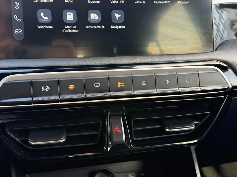 Photo de la voiture MG MG3 1.5 L Hybrid+ 195 ch Luxury
