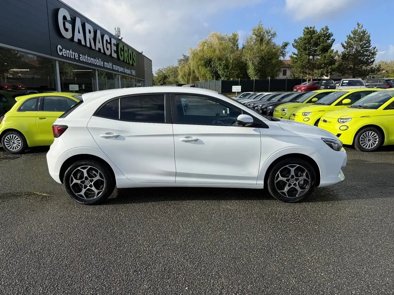 Photo de la voiture MG MG3 1.5 L Hybrid+ 195 ch Luxury
