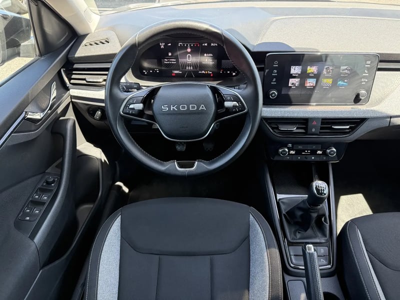 Photo de la voiture SKODA SCALA 1.0 TSI Evo 2 116 ch BVM6 Selection