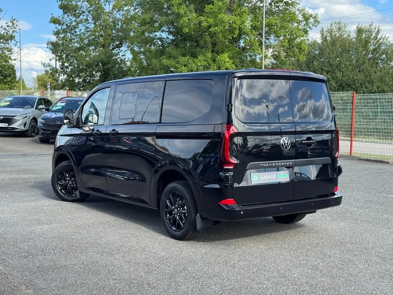 Photo de la voiture VOLKSWAGEN TRANSPORTER PROCAB L1H1 2.0 TDI 170 BVA8 BUSINESS - 4P