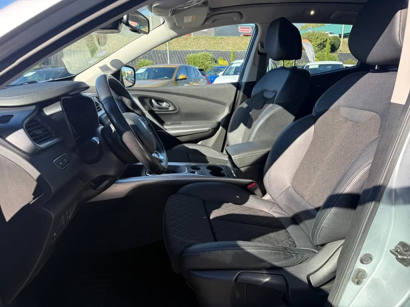 Photo de la voiture RENAULT KADJAR TCe 140 FAP EDC Intens
