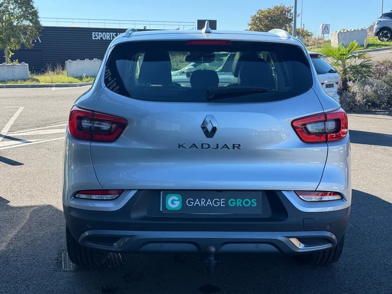 Photo de la voiture RENAULT KADJAR TCe 140 FAP EDC Intens