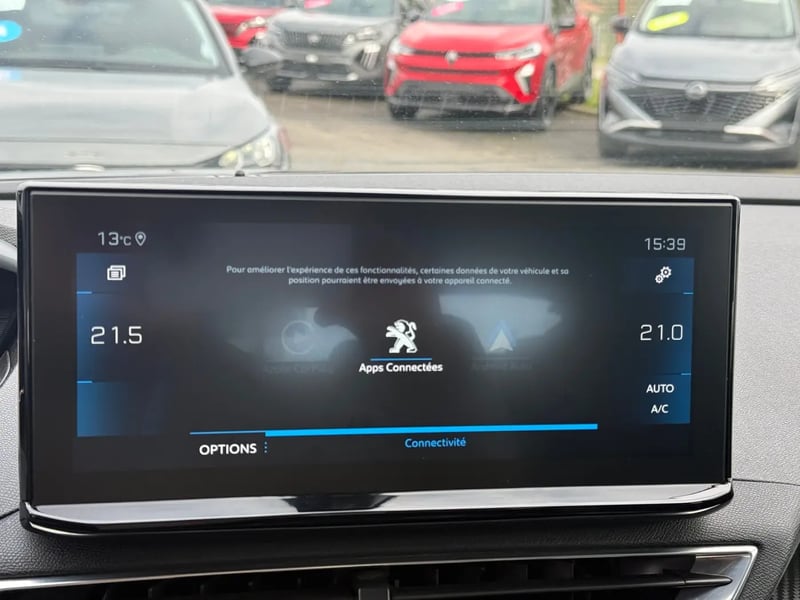 Photo de la voiture PEUGEOT 3008 BlueHDi 130ch S&S BVM6 Active Pack