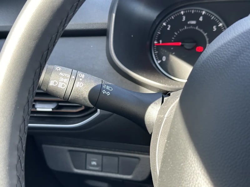 Photo de la voiture DACIA SANDERO ECO-G 100 Stepway Extreme +