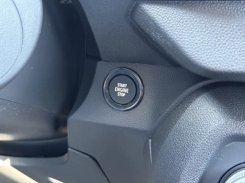 Photo de la voiture DACIA SANDERO ECO-G 100 Stepway Extreme +