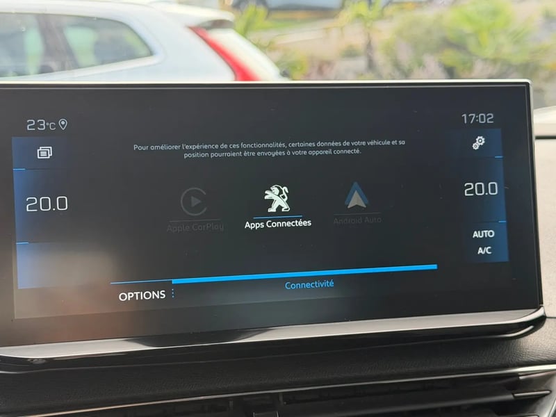 Photo de la voiture PEUGEOT 3008 BlueHDi 130ch S&S EAT8 Allure Pack