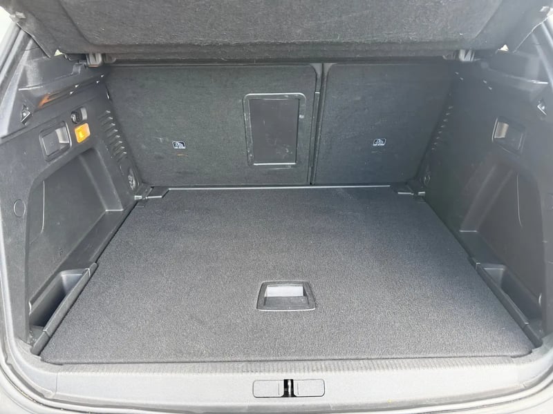 Photo de la voiture PEUGEOT 3008 BlueHDi 130ch S&S EAT8 Allure Pack