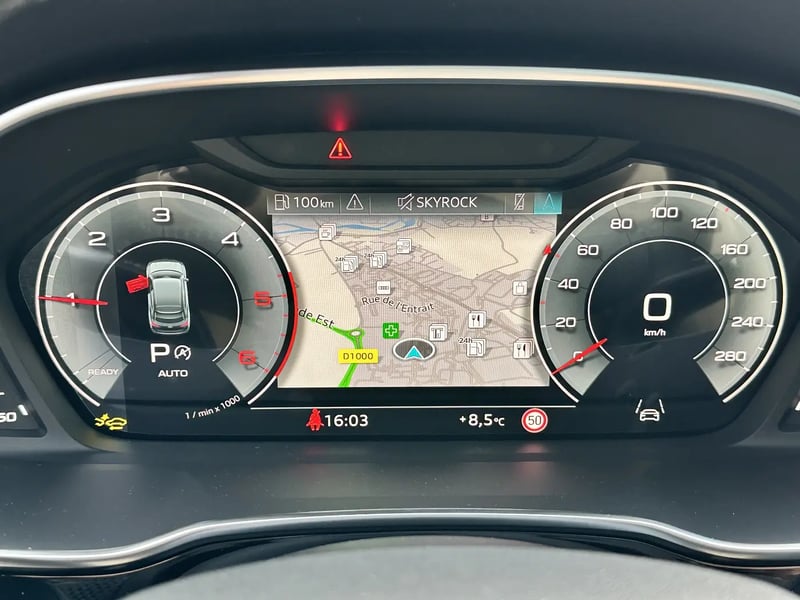 Photo de la voiture AUDI Q3 SPORTBACK 35 TDI 150 ch S tronic 7 S line