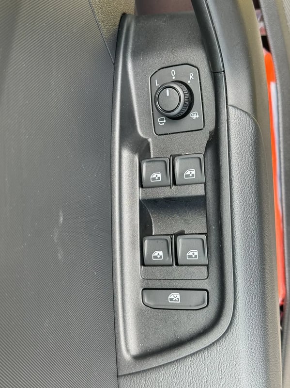 Photo de la voiture AUDI A1 CITYCARVER AUDI A1 CITYCARVER 25 TFSI 95 CV SLINE