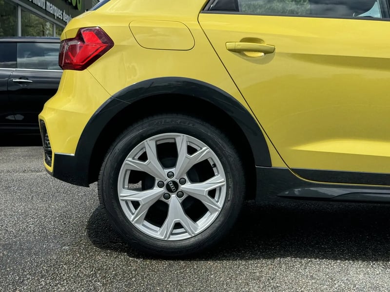 Photo de la voiture AUDI A1 CITYCARVER AUDI A1 CITYCARVER 25 TFSI 95 CV SLINE