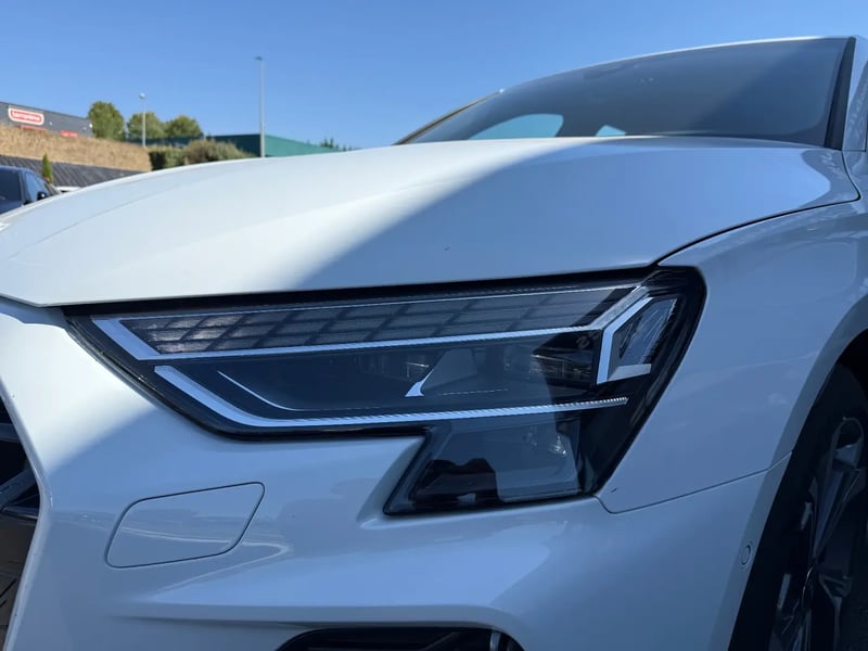 Photo de la voiture AUDI A3 SPORTBACK TFSI e Hybride rechargeable 204 S tronic 6 S line