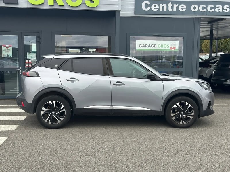 Photo de la voiture PEUGEOT 2008 BlueHDi 110 S&S BVM6 Roadtrip