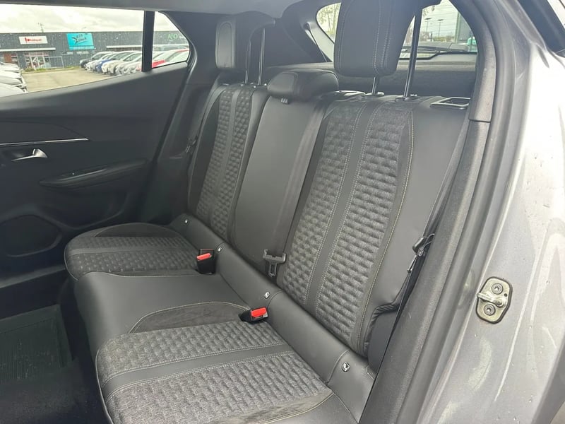 Photo de la voiture PEUGEOT 2008 BlueHDi 110 S&S BVM6 Roadtrip