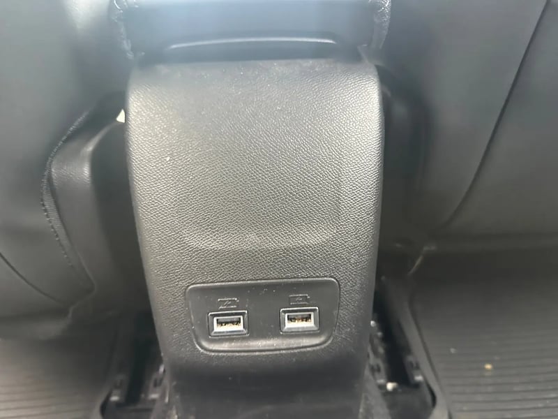 Photo de la voiture PEUGEOT 2008 BlueHDi 110 S&S BVM6 Roadtrip
