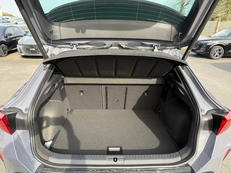 Photo de la voiture CUPRA FORMENTOR 2.0 TDI 150 ch DSG7 V