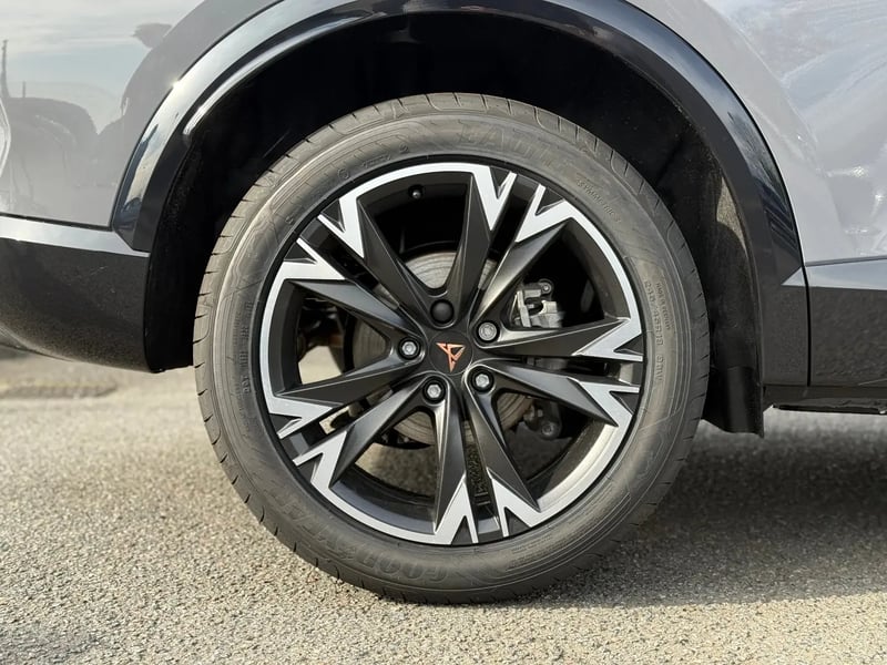 Photo de la voiture CUPRA FORMENTOR 2.0 TDI 150 ch DSG7 V