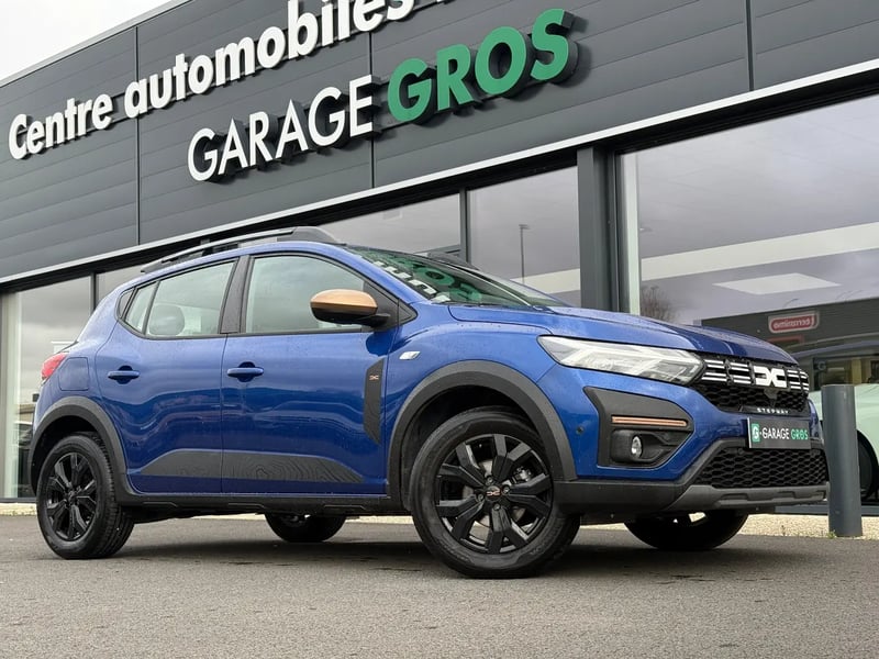 Photo de la voiture DACIA SANDERO ECO-G 100 GSR2 Stepway Extreme +