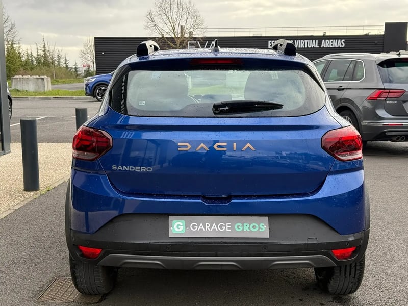 Photo de la voiture DACIA SANDERO ECO-G 100 GSR2 Stepway Extreme +
