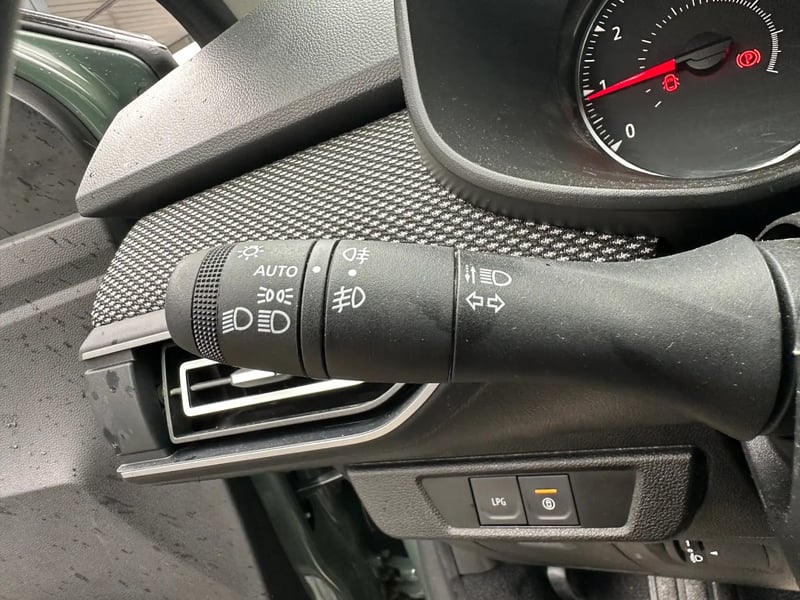 Photo de la voiture DACIA JOGGER ECO-G 100 7 places GSR2 Expression