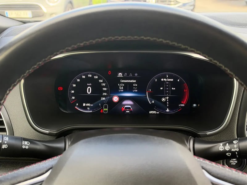 Photo de la voiture RENAULT MEGANE IV BERLINE Blue dCi 115 EDC - 20 R.S. Line