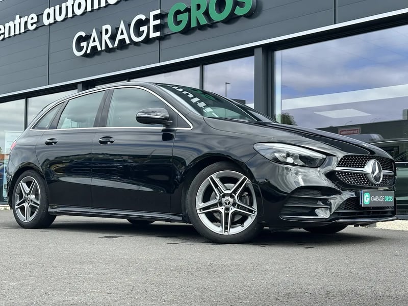 Photo de la voiture MERCEDES CLASSE B 180 7G-DCT AMG Line Edition
