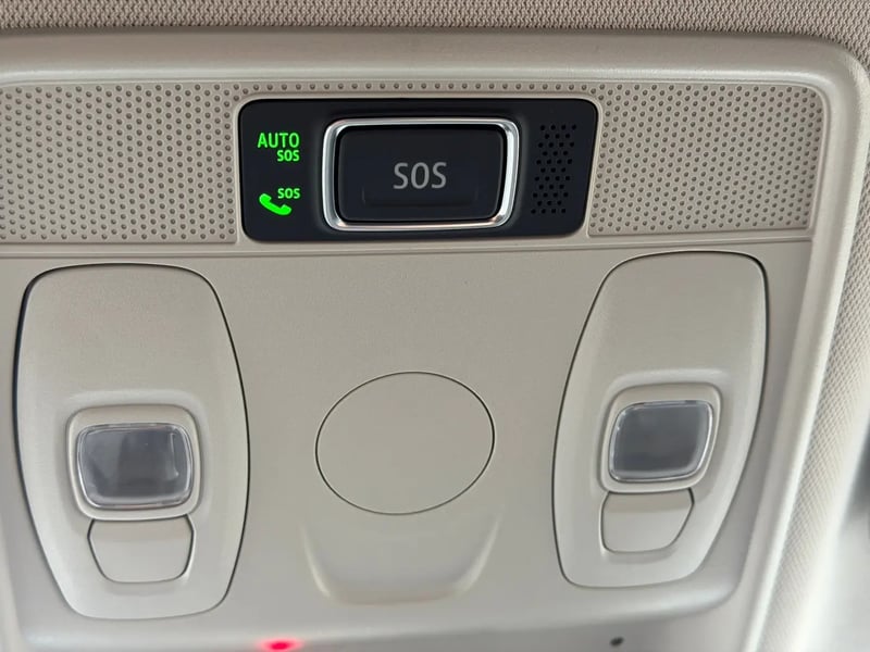 Photo de la voiture RENAULT ARKANA mild hybrid 140 EDC GSR2 Evolution
