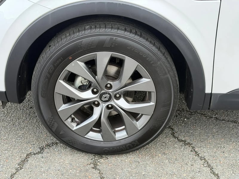 Photo de la voiture RENAULT ARKANA mild hybrid 140 EDC GSR2 Evolution