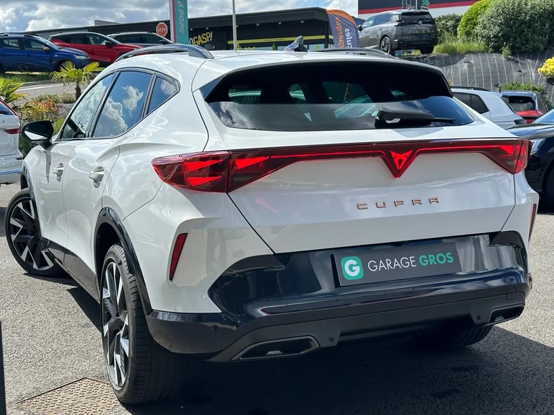 Photo de la voiture CUPRA FORMENTOR 1.5 eTSI Hybrid 150 ch DSG7 V