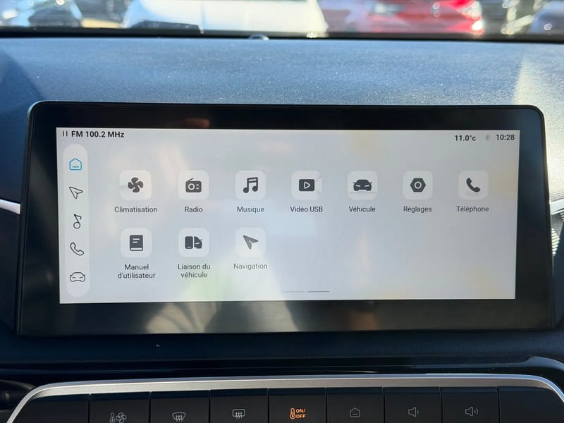 Photo de la voiture MG MG3 1.5 L Hybrid+ 195 ch Standard