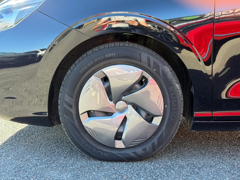 Photo de la voiture MG MG3 1.5 L Hybrid+ 195 ch Standard