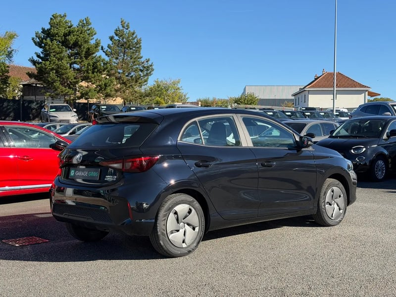 Photo de la voiture MG MG3 1.5 L Hybrid+ 195 ch Standard
