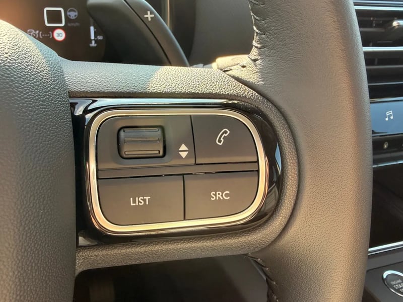 Photo de la voiture CITROEN C5 AIRCROSS C5 Aircross 1.5 BlueHDi 130ch MAX EAT8 Gris F