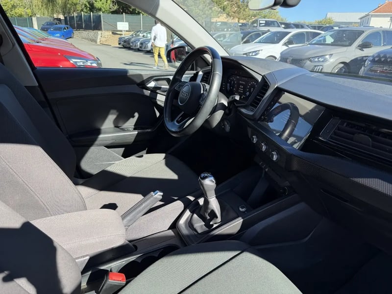 Photo de la voiture AUDI A1 SPORTBACK 25 TFSI 95 ch BVM5 Advanced