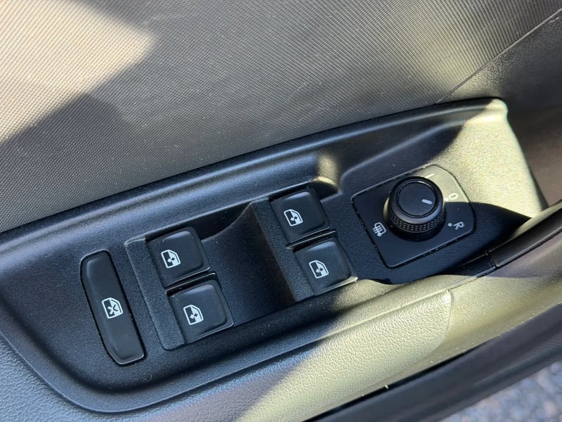 Photo de la voiture AUDI A1 SPORTBACK 25 TFSI 95 ch BVM5 Advanced