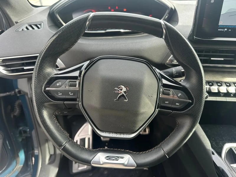 Photo de la voiture PEUGEOT 3008 Puretech 130ch S&S BVM6 GT