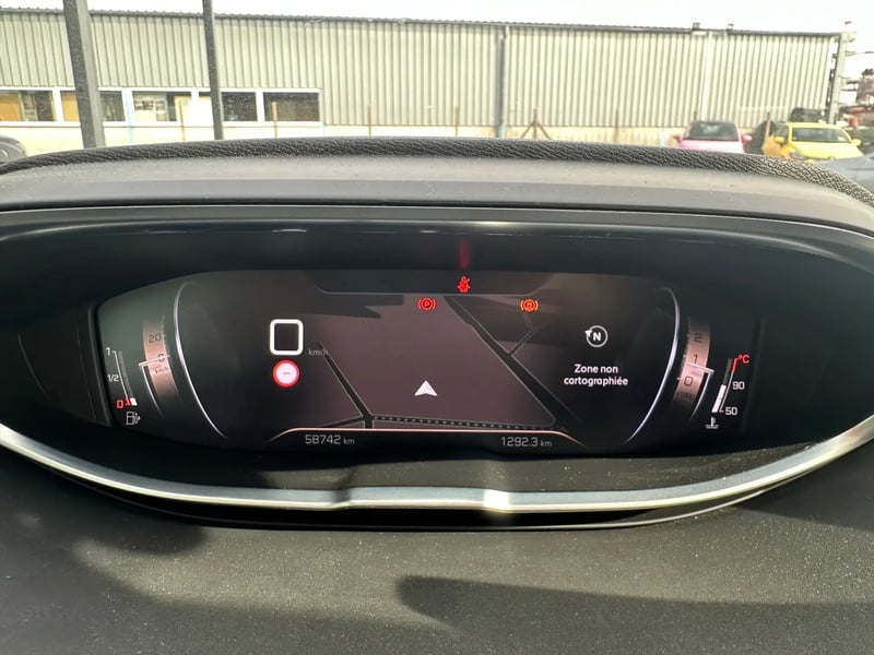 Photo de la voiture PEUGEOT 3008 Puretech 130ch S&S BVM6 GT