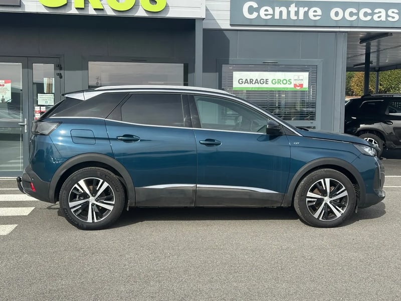 Photo de la voiture PEUGEOT 3008 Puretech 130ch S&S BVM6 GT