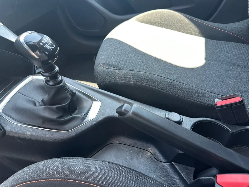 Photo de la voiture PEUGEOT 208 100 S&S BVM6 Style