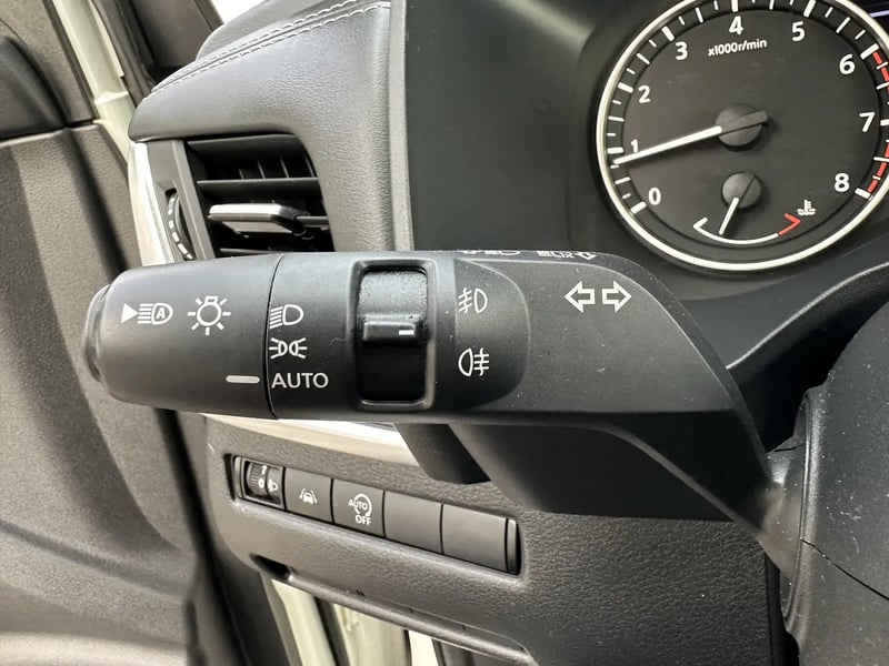 Photo de la voiture NISSAN QASHQAI Mild Hybrid 140 ch Acenta