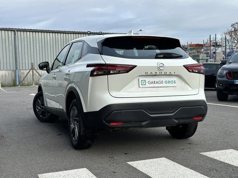 Photo de la voiture NISSAN QASHQAI Mild Hybrid 140 ch Acenta