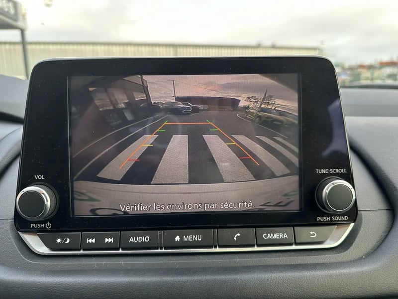 Photo de la voiture NISSAN QASHQAI Mild Hybrid 140 ch Acenta