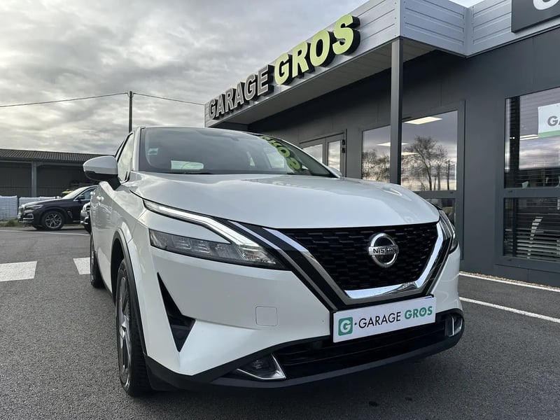 Photo de la voiture NISSAN QASHQAI Mild Hybrid 140 ch Acenta