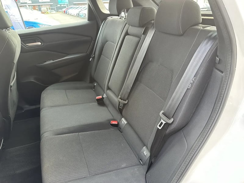 Photo de la voiture NISSAN QASHQAI Mild Hybrid 140 ch Acenta