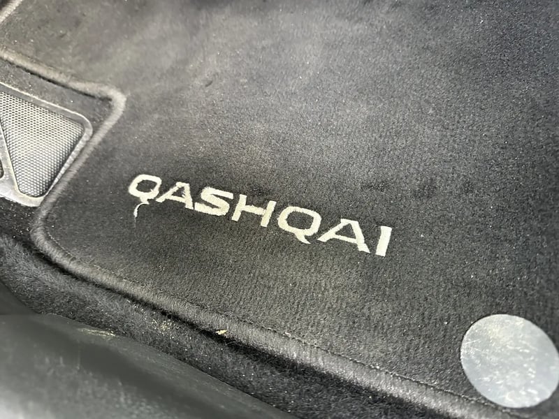 Photo de la voiture NISSAN QASHQAI Mild Hybrid 140 ch Acenta