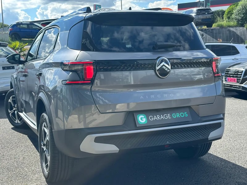 Photo de la voiture CITROEN C3 AIRCROSS Hybride 145 ch Aut Max