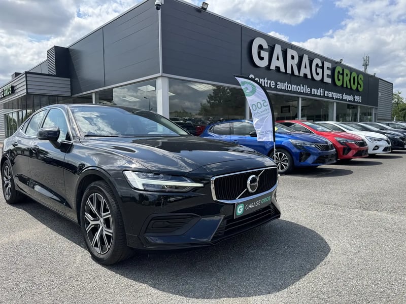 Photo de la voiture VOLVO S60 B4 197 ch DCT7 Core+ - 4P
