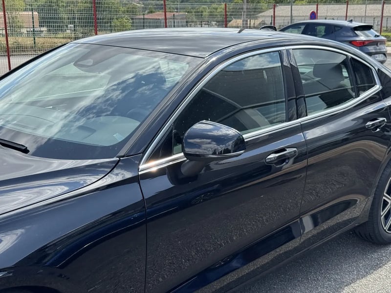Photo de la voiture VOLVO S60 B4 197 ch DCT7 Core+ - 4P