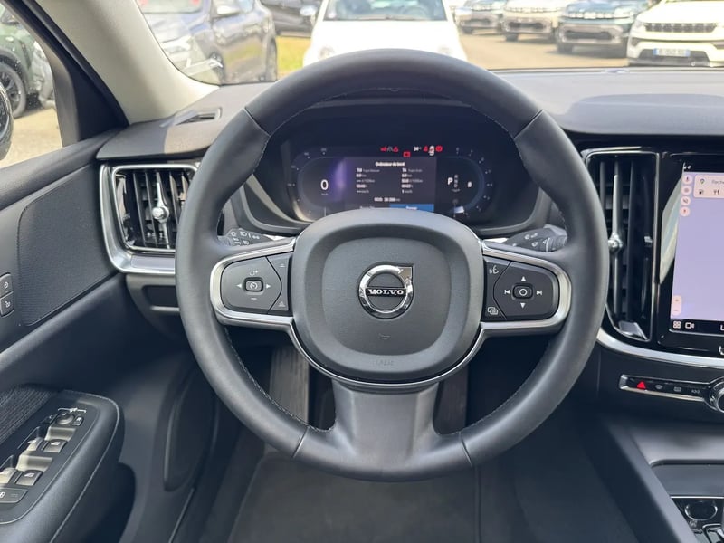 Photo de la voiture VOLVO S60 B4 197 ch DCT7 Core+ - 4P